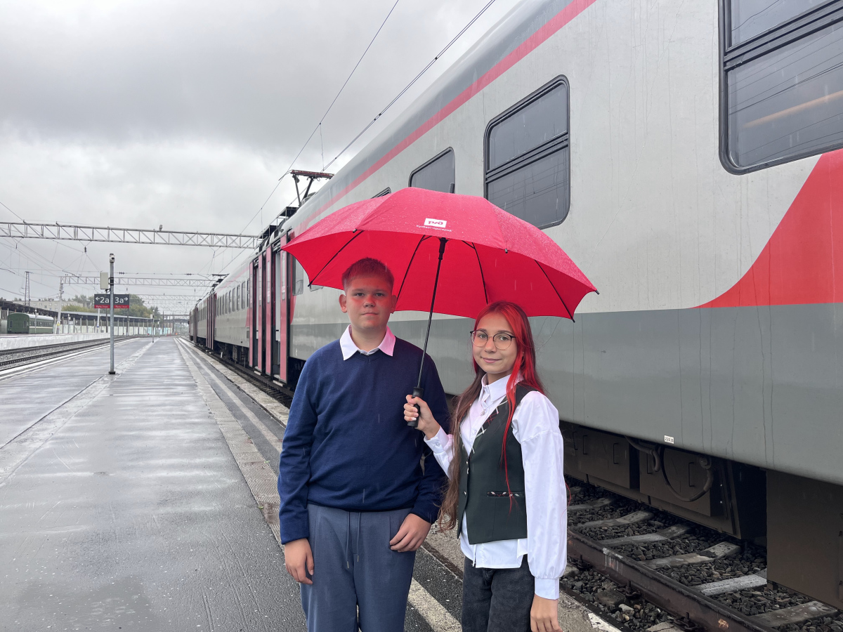 Акция ко Дню знаний прошла для пассажиров пригородных поездов в Кузбассе
